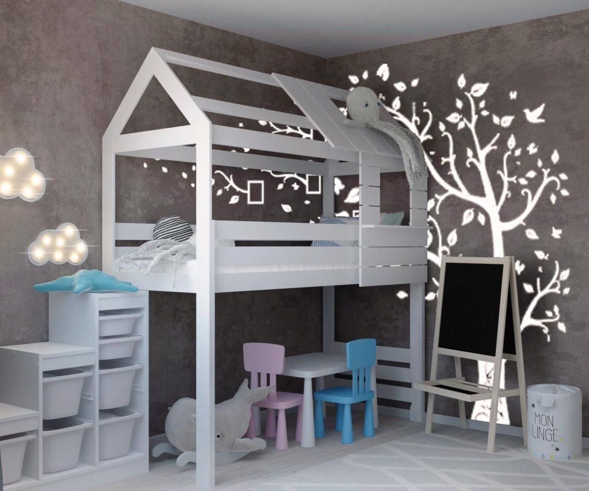 Украшение кровати домика