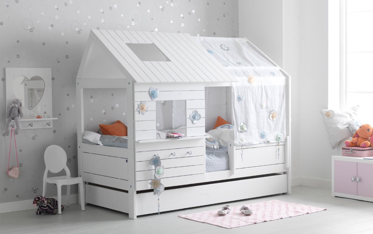 Кровать домик для мальчика