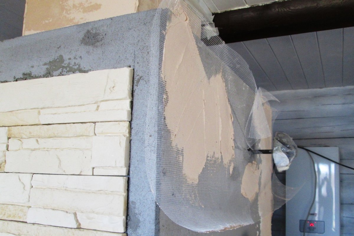 Штукатурка стен короедом