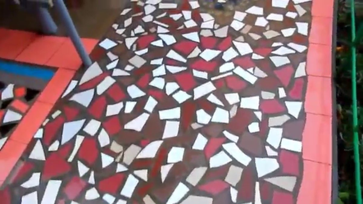 Битая плитка в интерьере