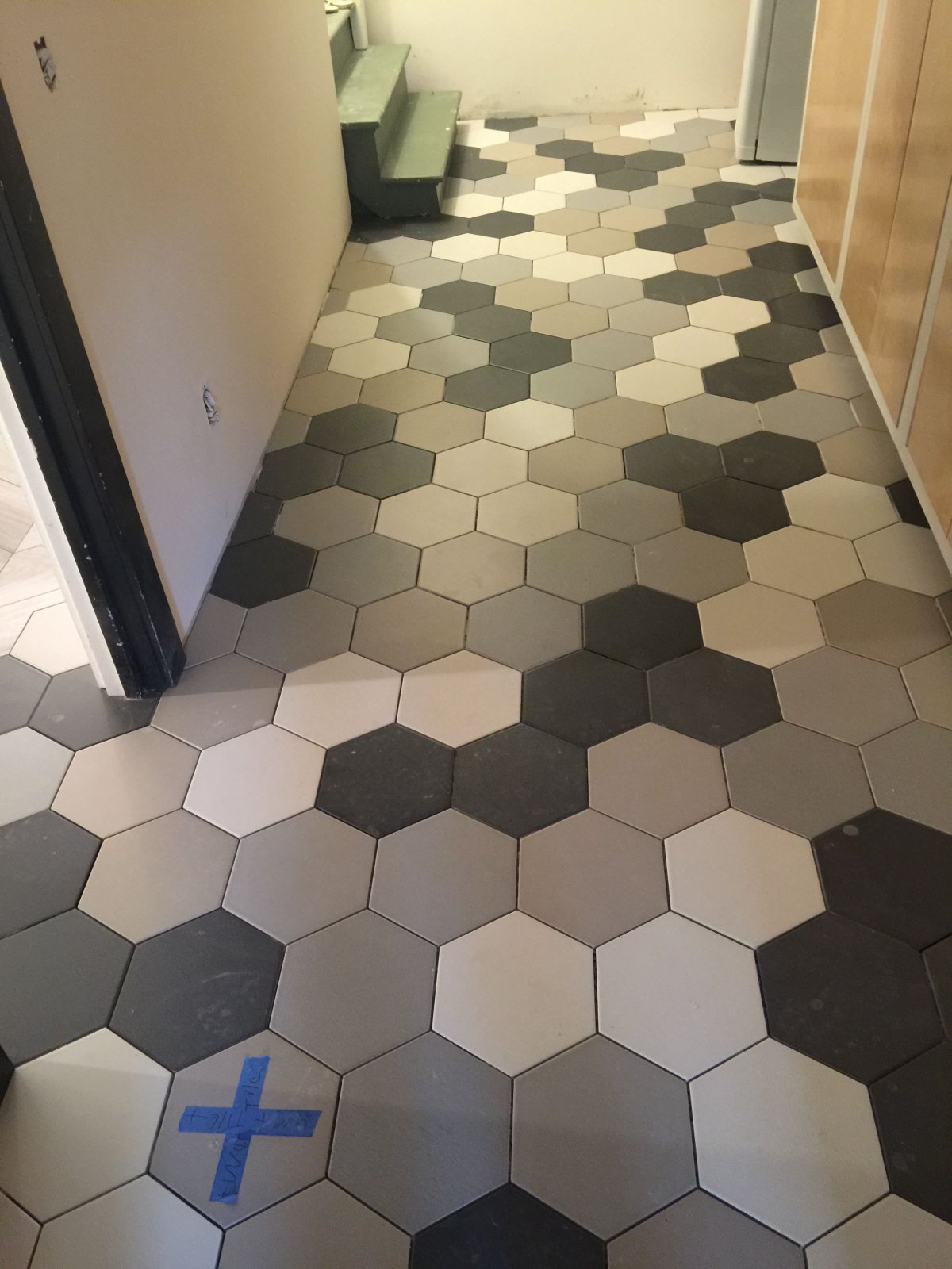 Ковёр из плитки шестигранник