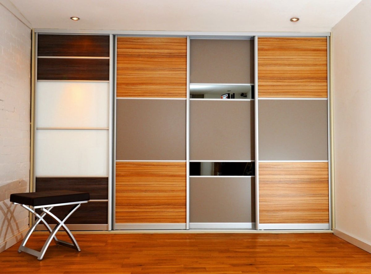 Встроенные шкафы