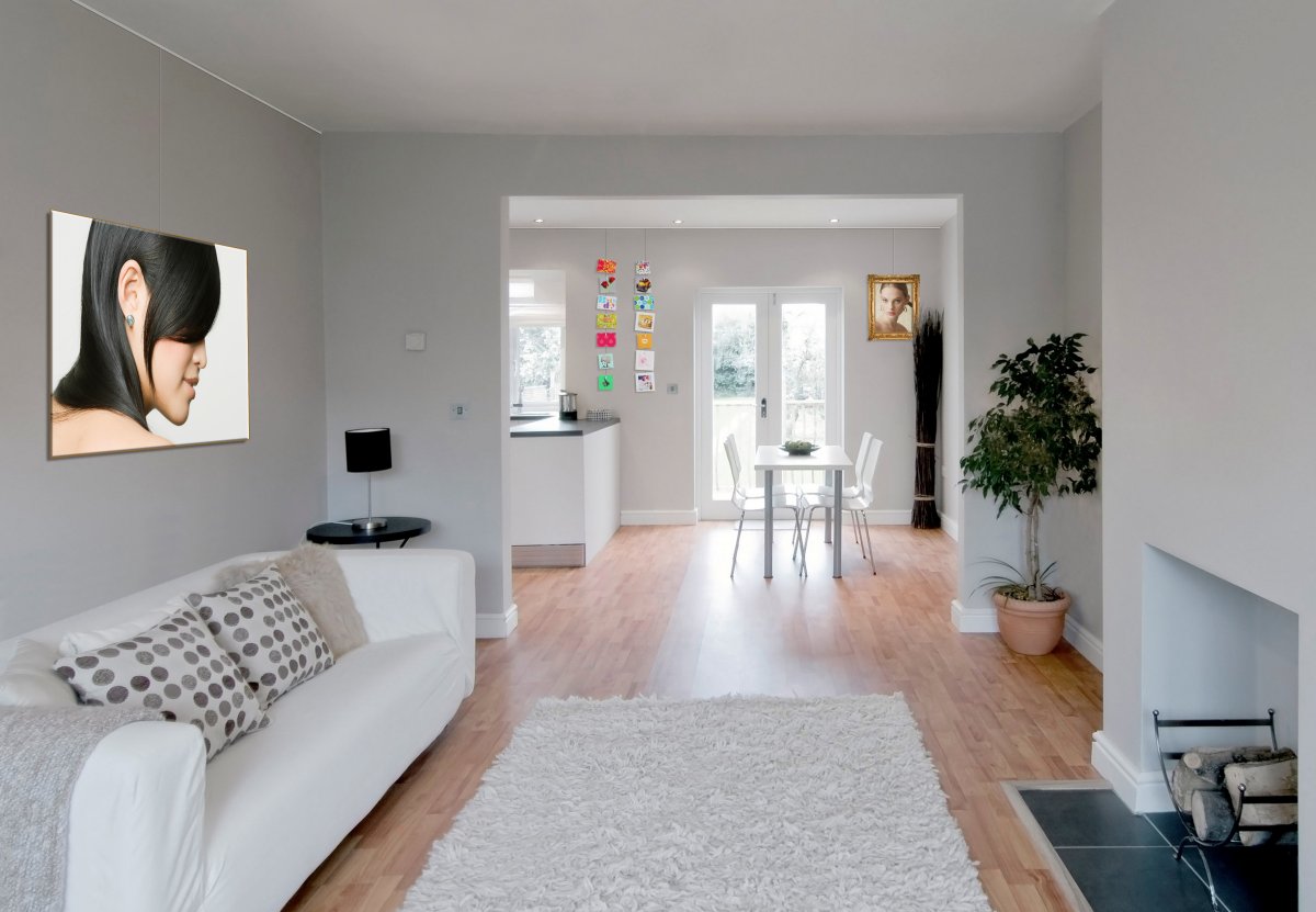 Крашеные белые стены в квартире