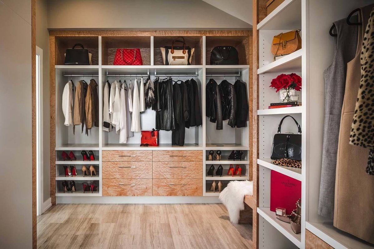 Угловая гардеробная икеа ЭЛВАРЛИ