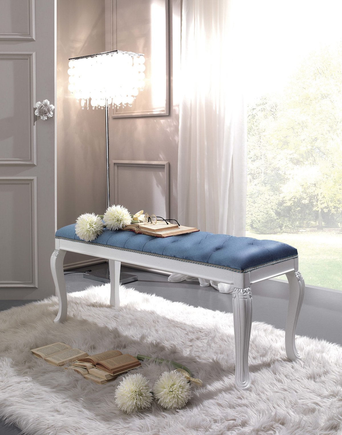 Банкетка в современном стиле