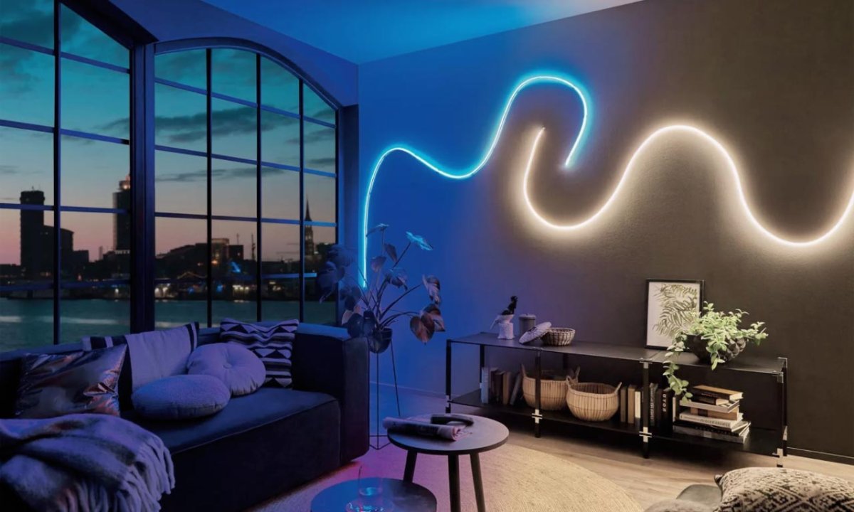 Светодиодная лента в комнате