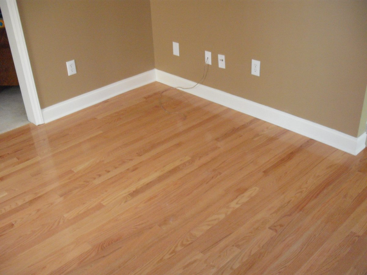 Плинтус для ламината