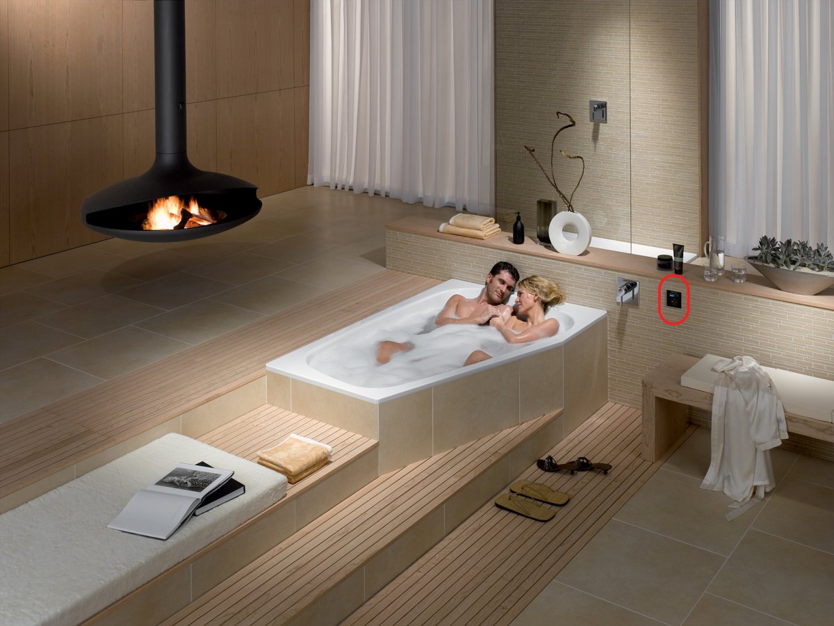 Ванная посреди комнаты