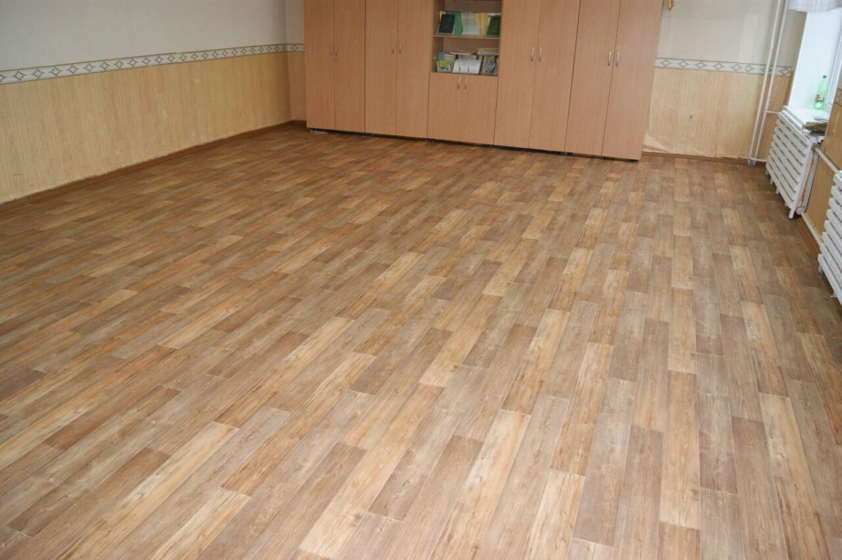 Некачественный линолеум