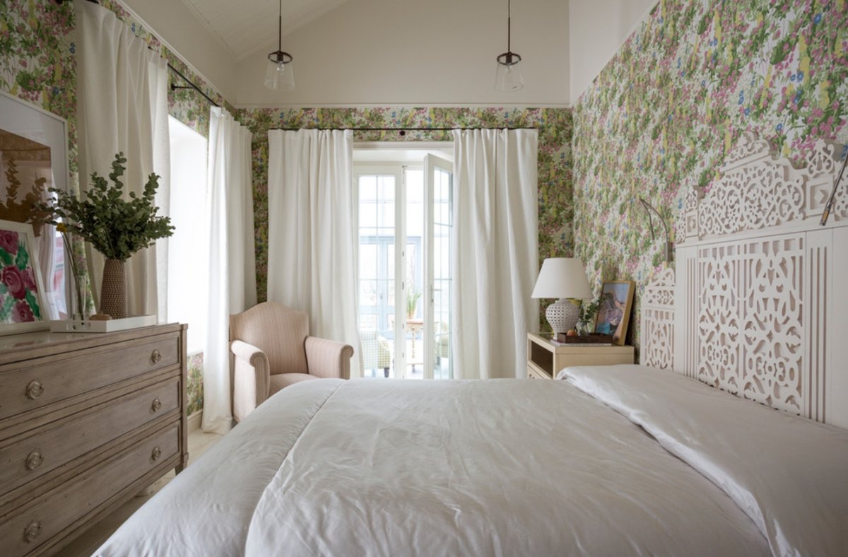 Спальня в цветочек