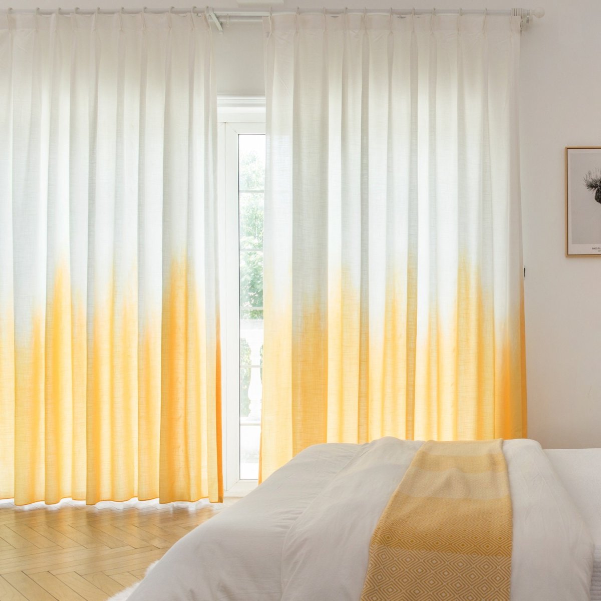 Шторы омбре сиреневый в интерьере