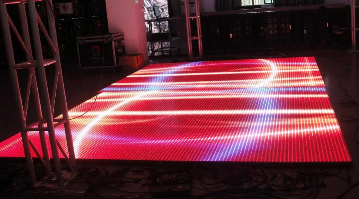 Напольный светодиодный экран