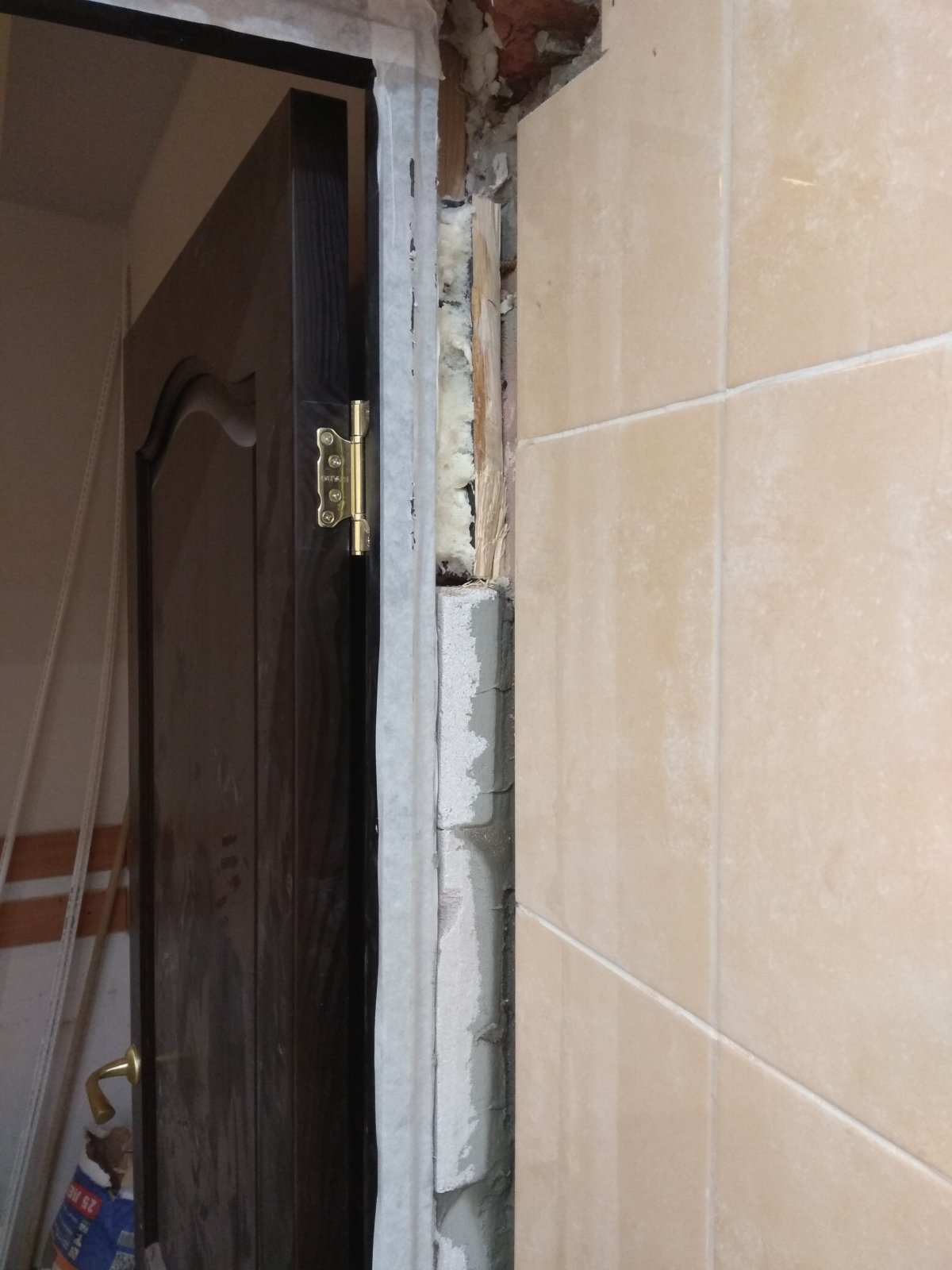 Отделка откосов окон внутри