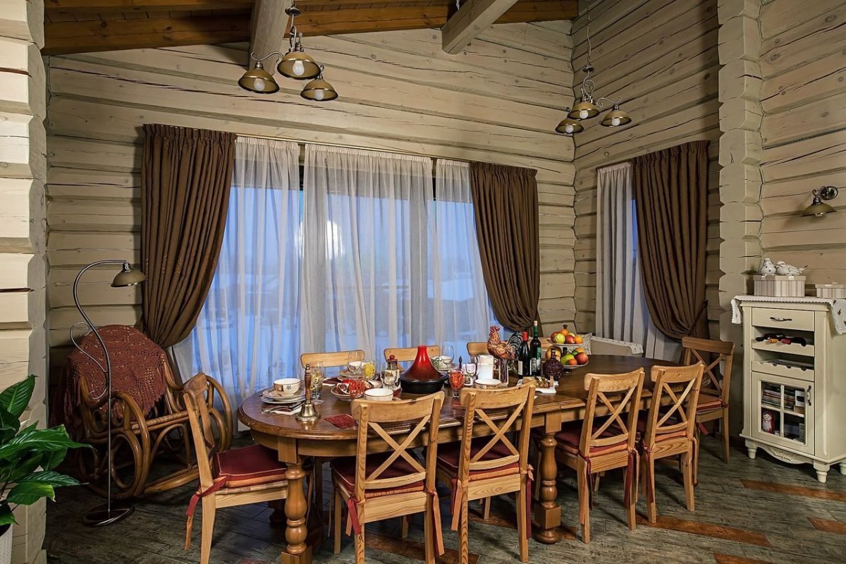 Кухня в деревянном доме