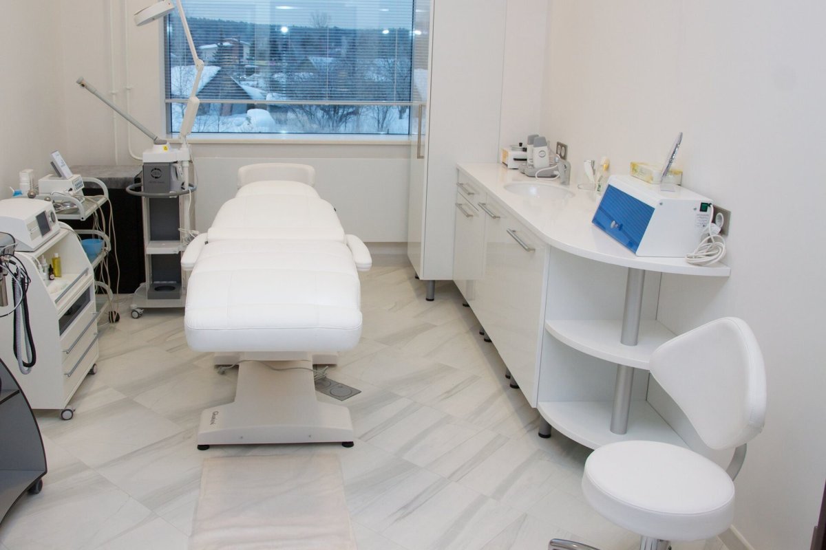 Мебель для кабинета косметолога