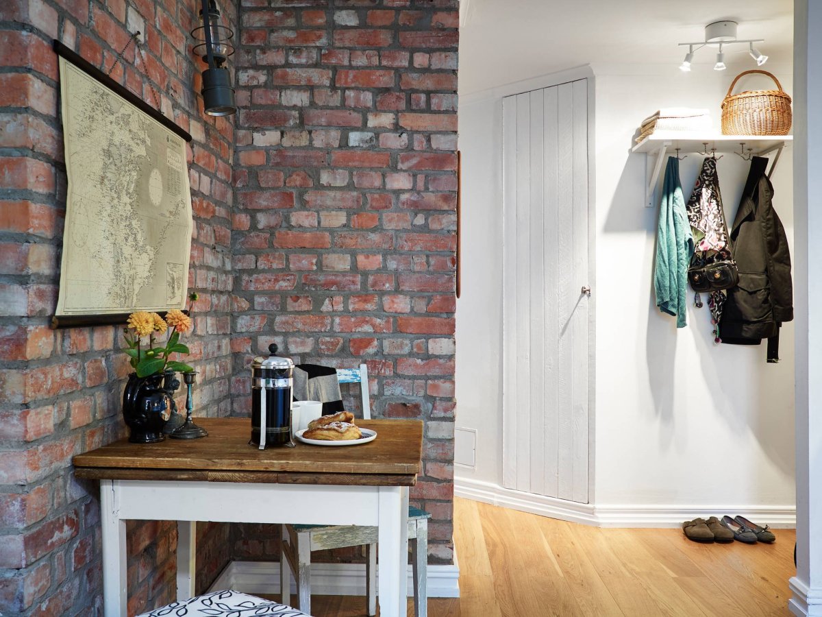 Отделка коридора в частном доме