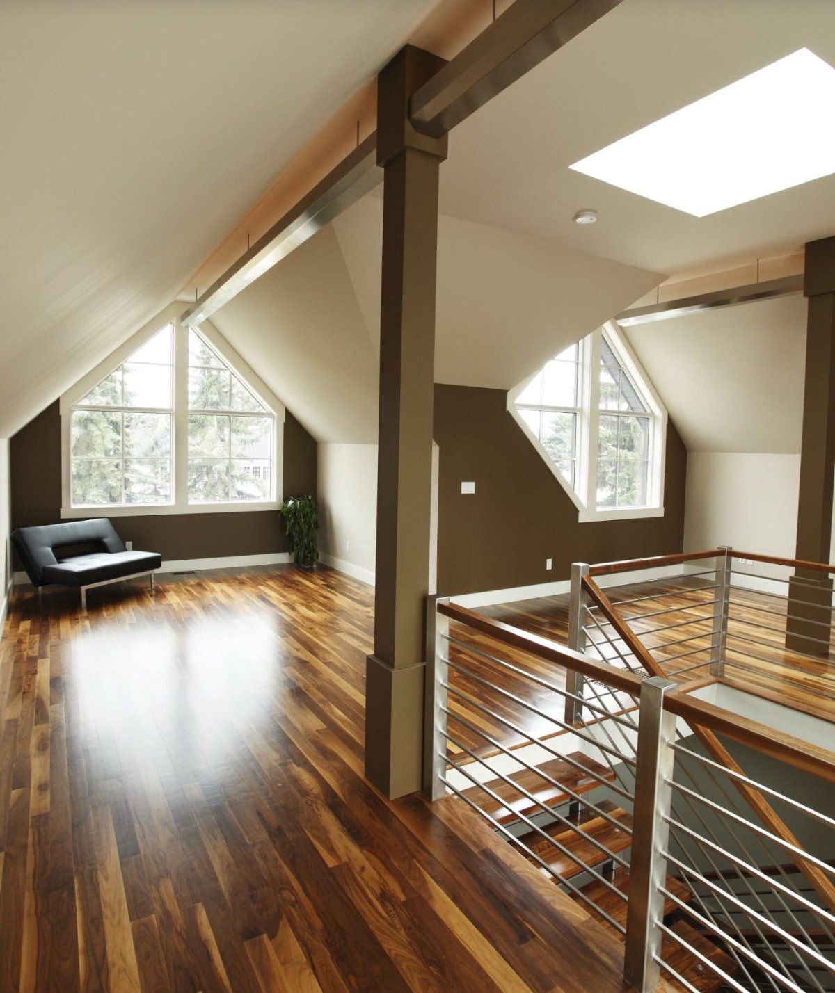 Пол на мансардном этаже