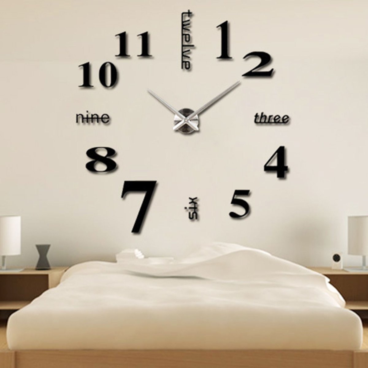 Часы в спальню настенные