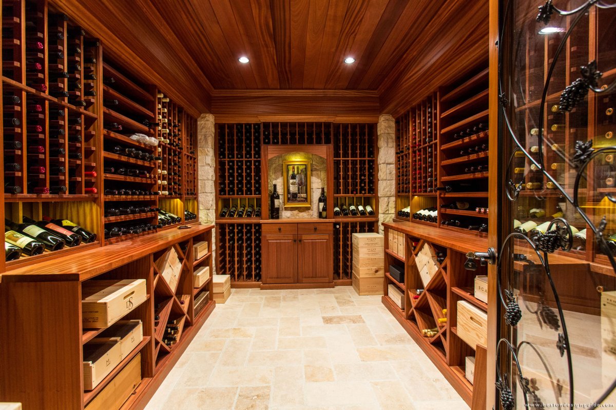 Натуральный камень в интерьере