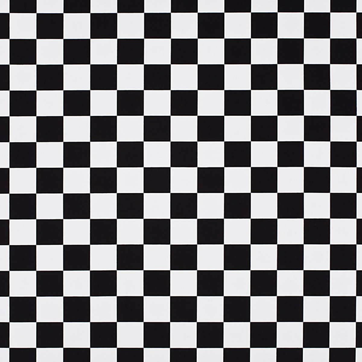 Черные и белые квадраты