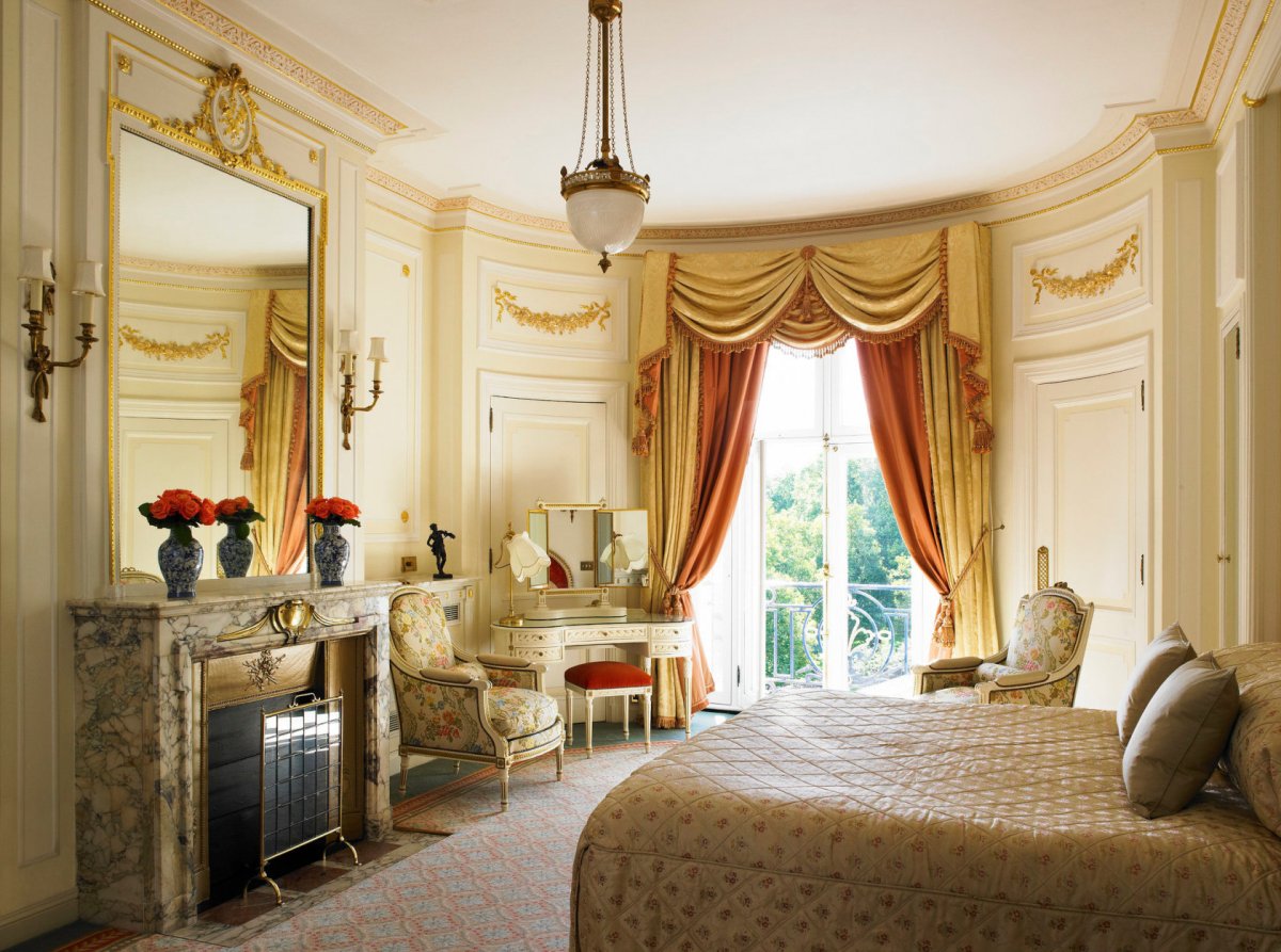 Гостиная в стиле классицизм