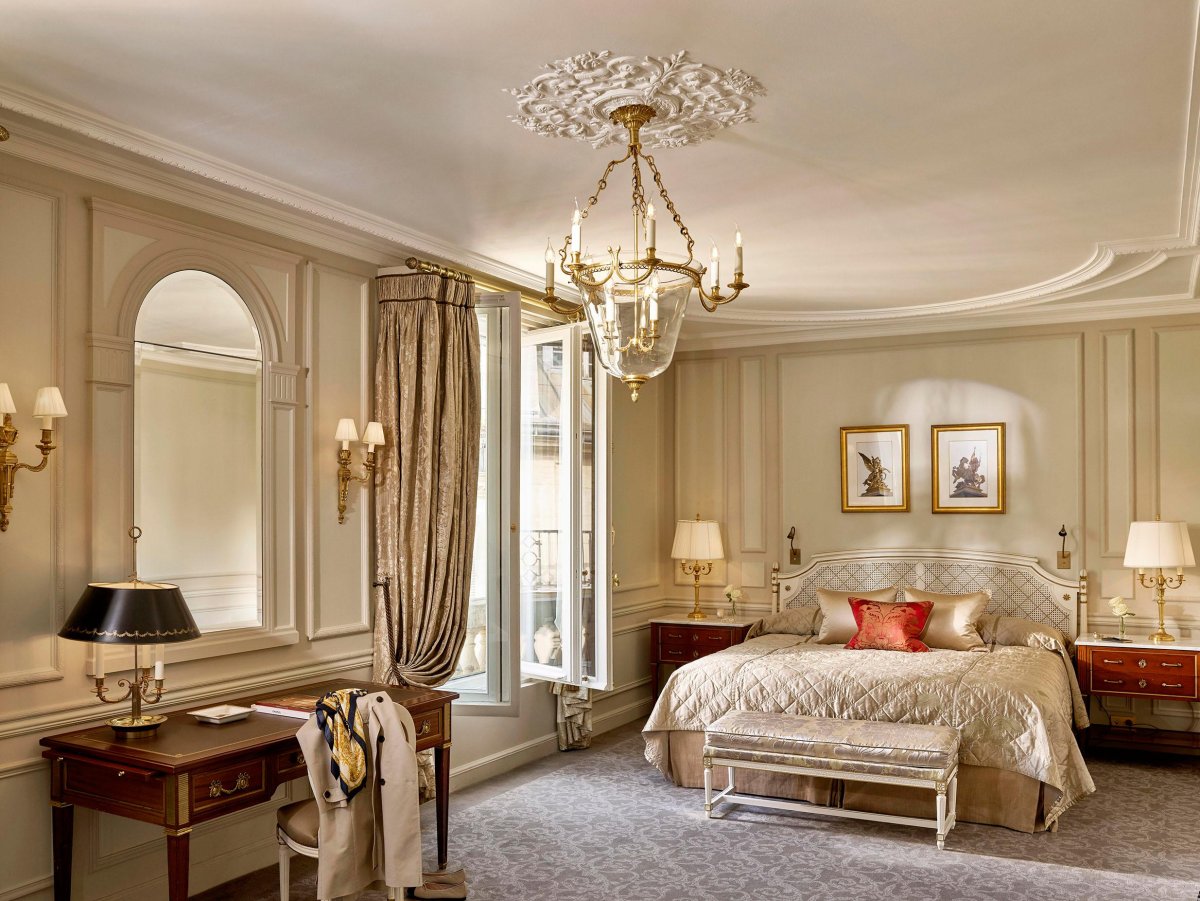 Гостиница Морис в Париже