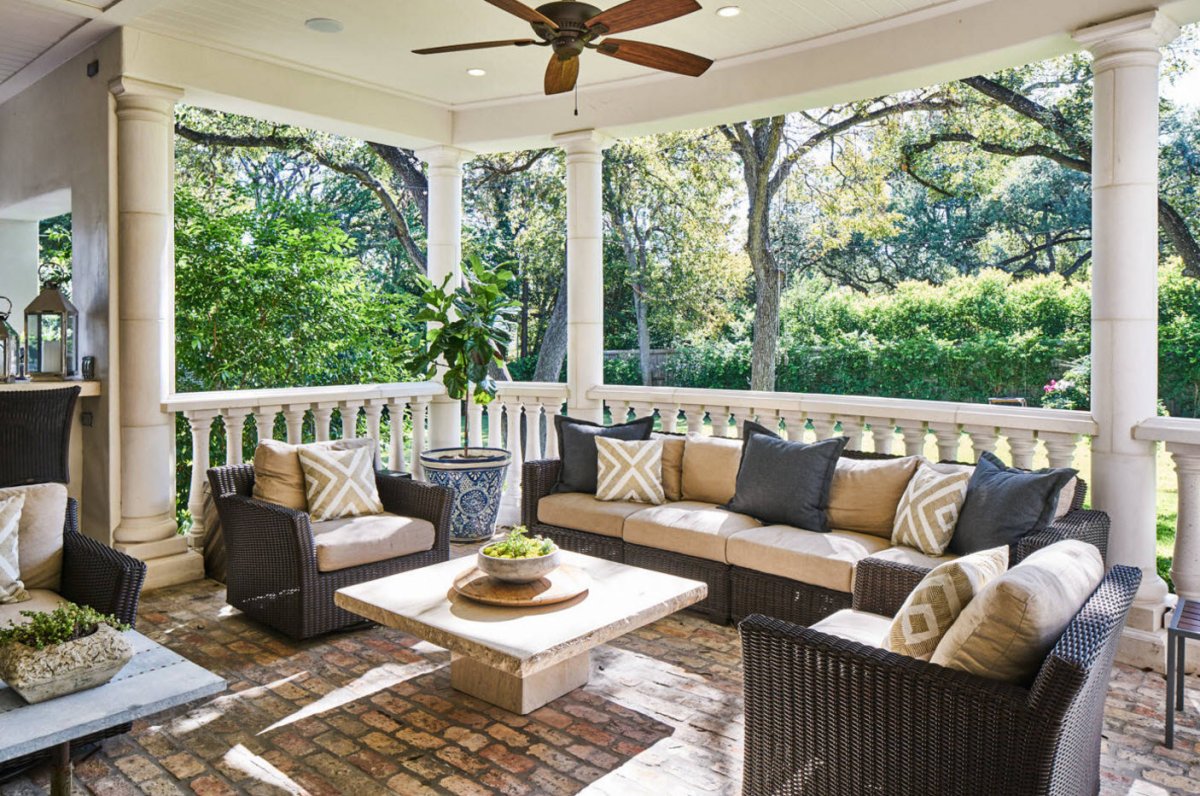 Гостиная с террасой