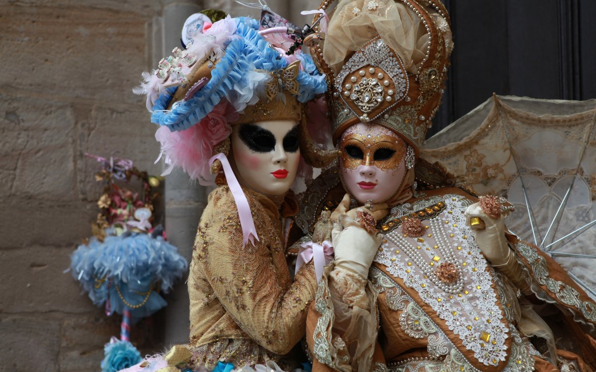 Маскарадные костюмы Венецианский карнавал