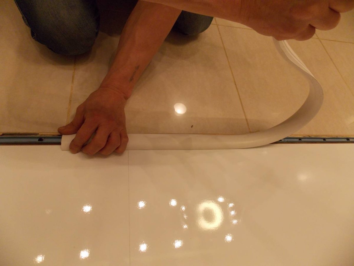 Состыковка линолеума