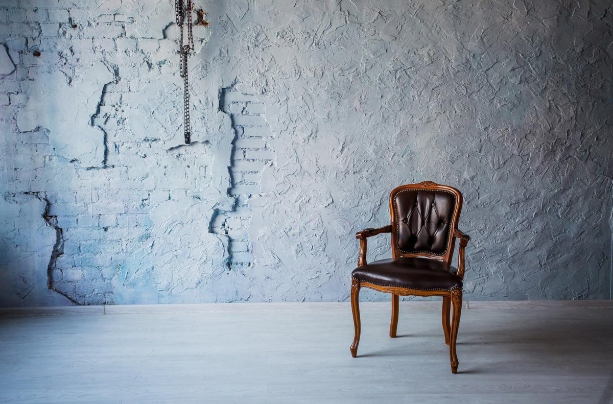 Барельеф на стену в интерьере