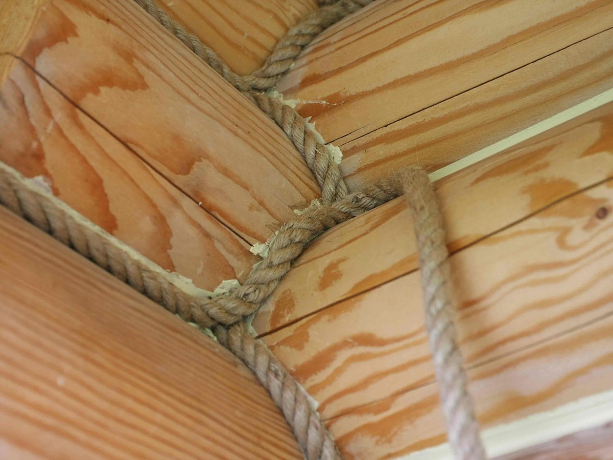 Отделка канатом