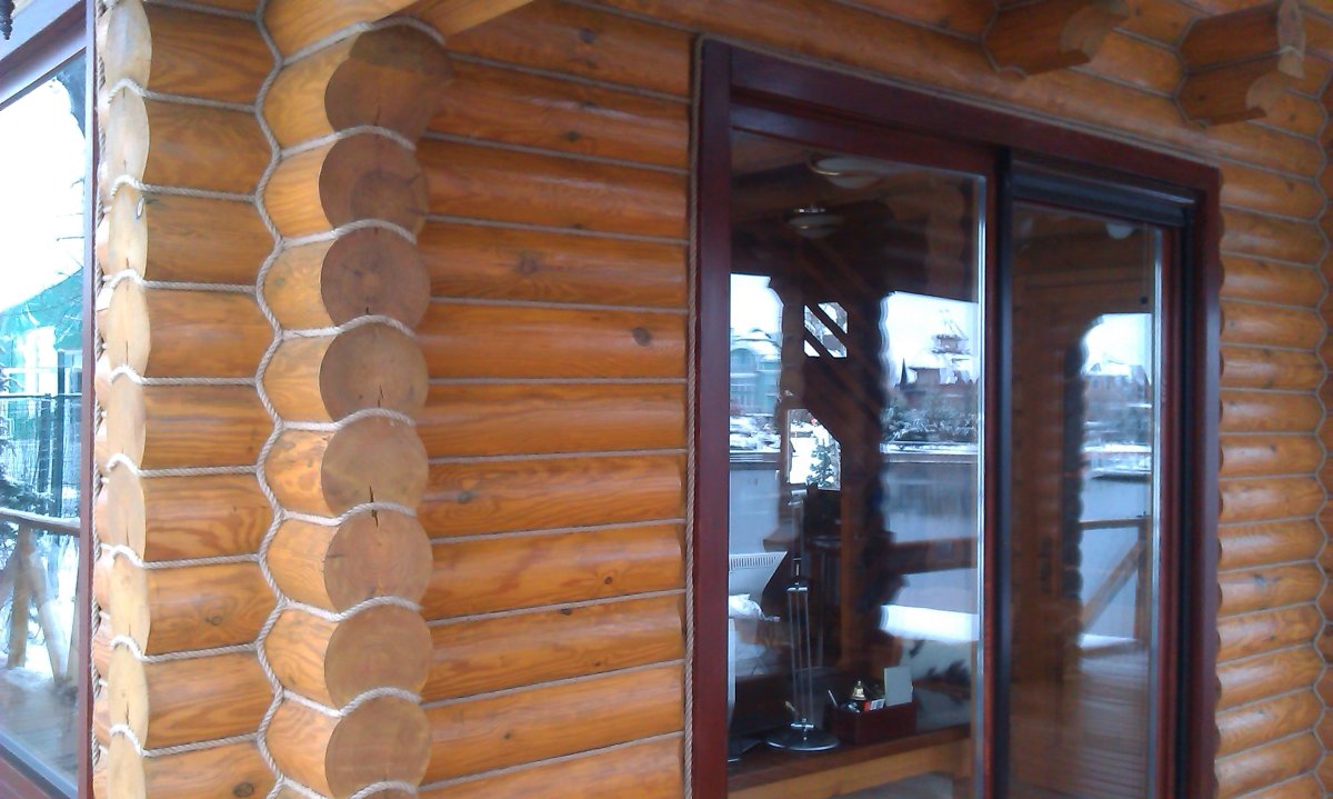 Джутовый канат в интерьере деревянного дома