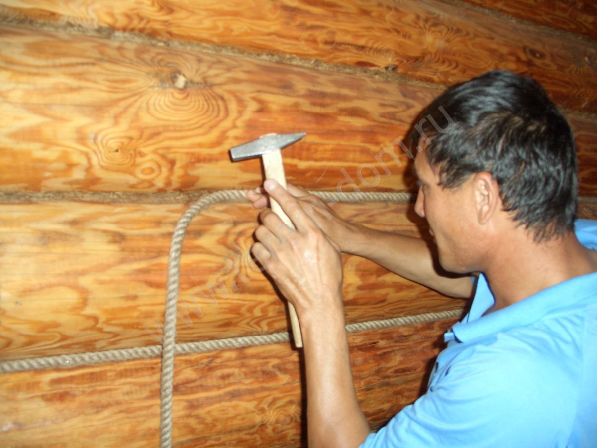 Отделка углов в бревенчатом доме