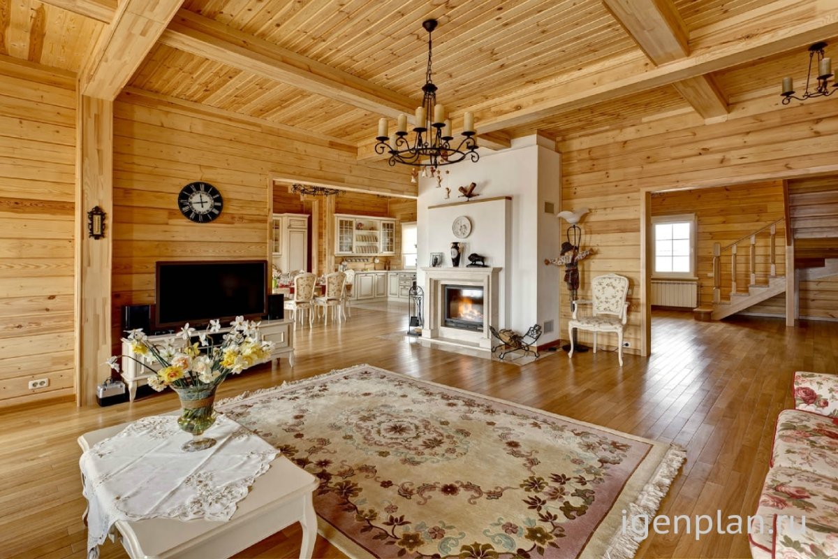 Деревянный дом в стиле русской усадьбы