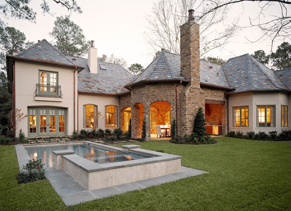 Отделка дома снаружи