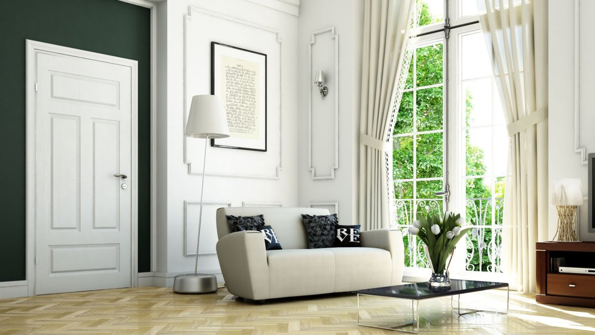 Белые двери в интерьере квартиры