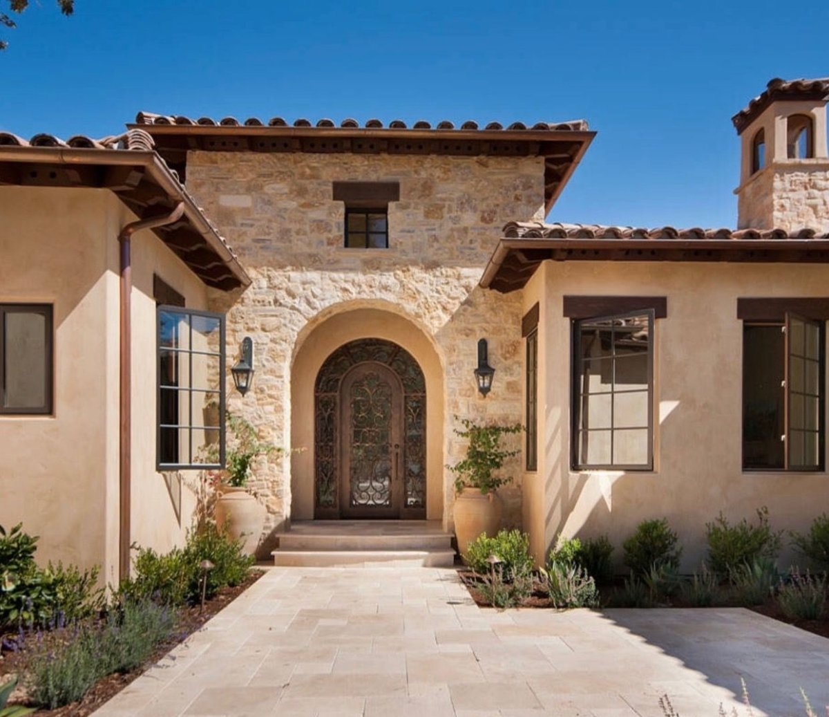 Тосканский стиль фасад