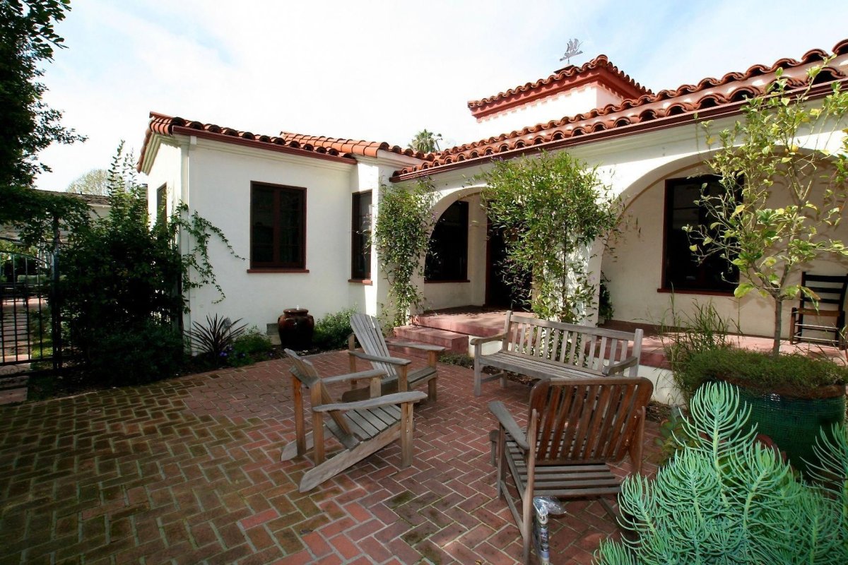 Внутренний дворик в Греции