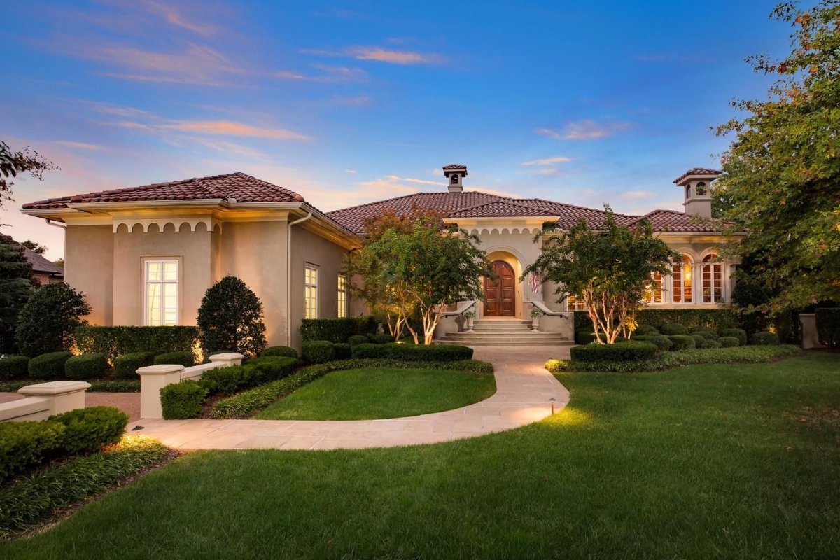 Дом в средиземноморском стиле одноэтажный