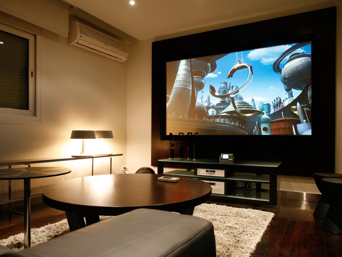 Обои на телевизор стол