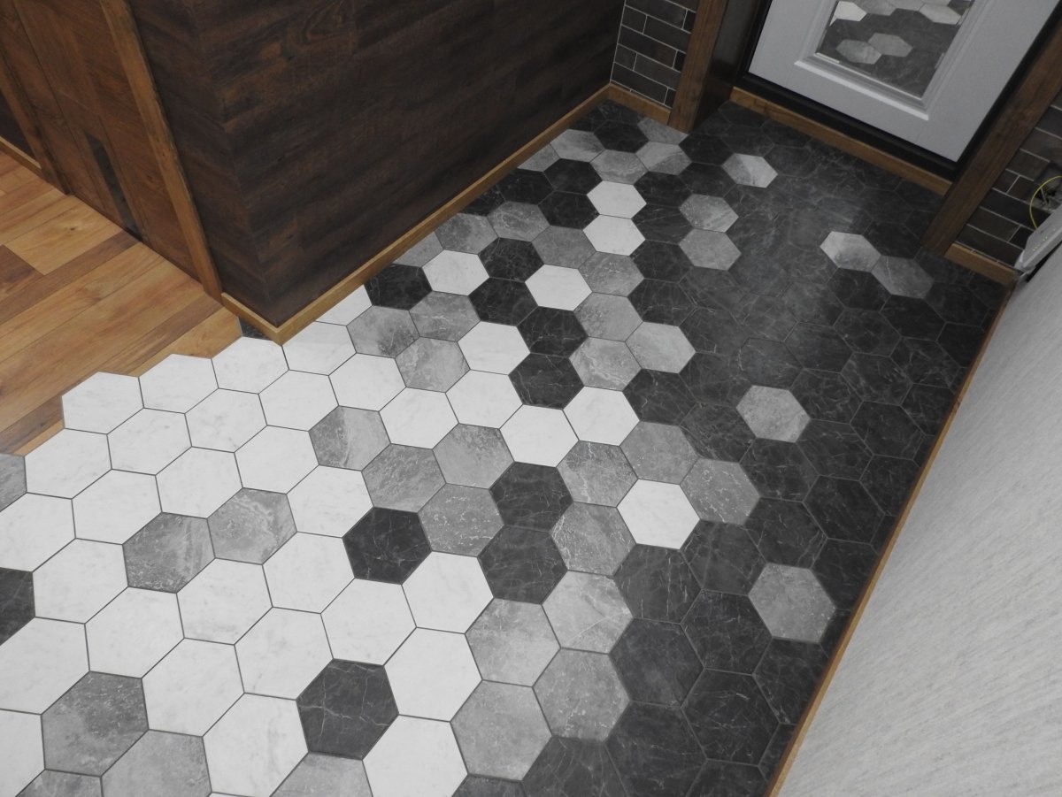 Напольная плитка для прихожей