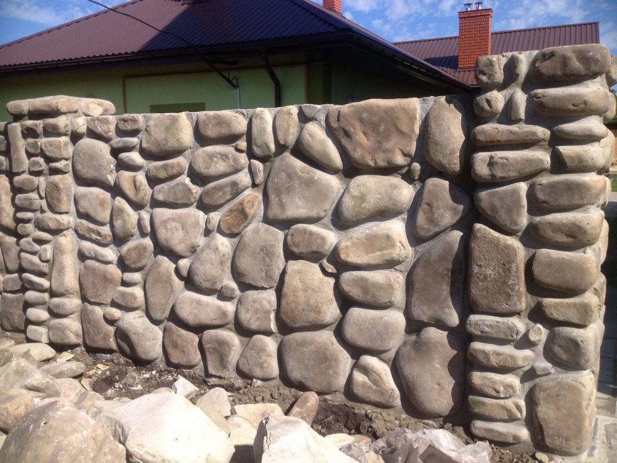 Каменный дом