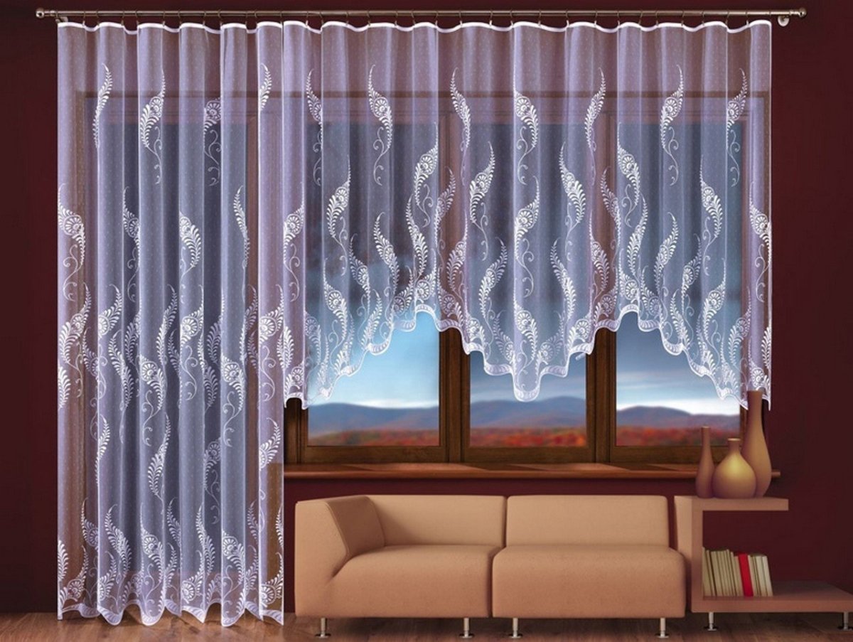 Тюль до подоконника в спальню