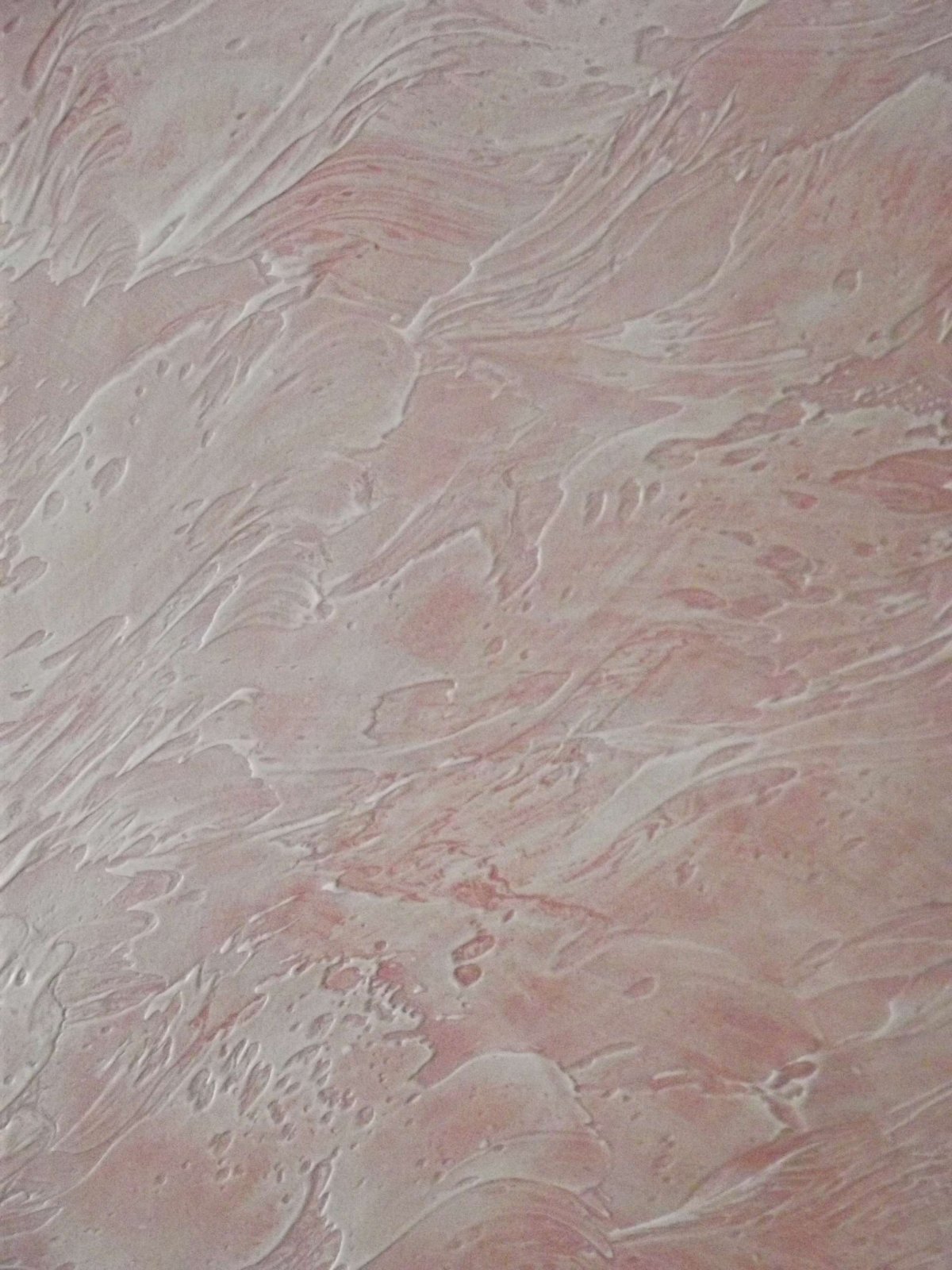 Покраска стен губкой