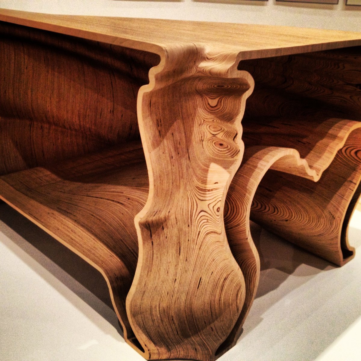 Деревянное панно