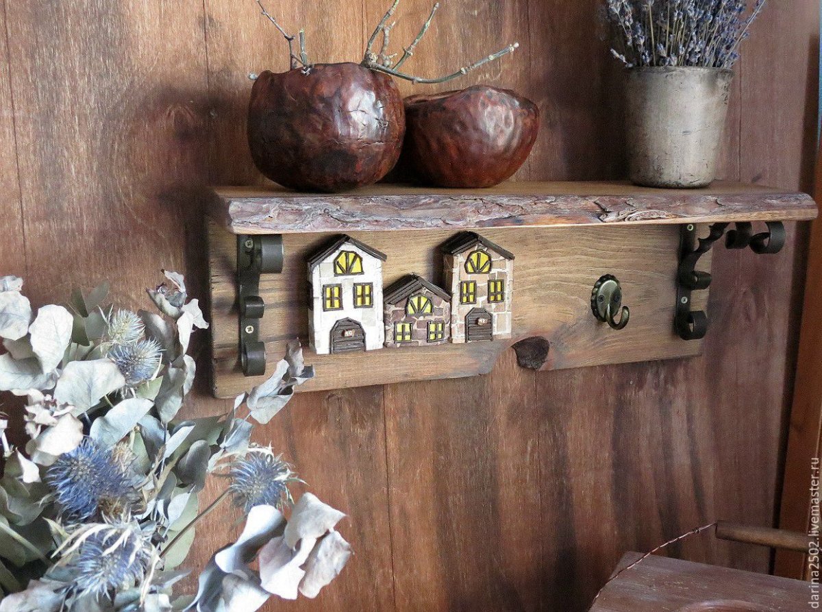 Безделушки из дерева