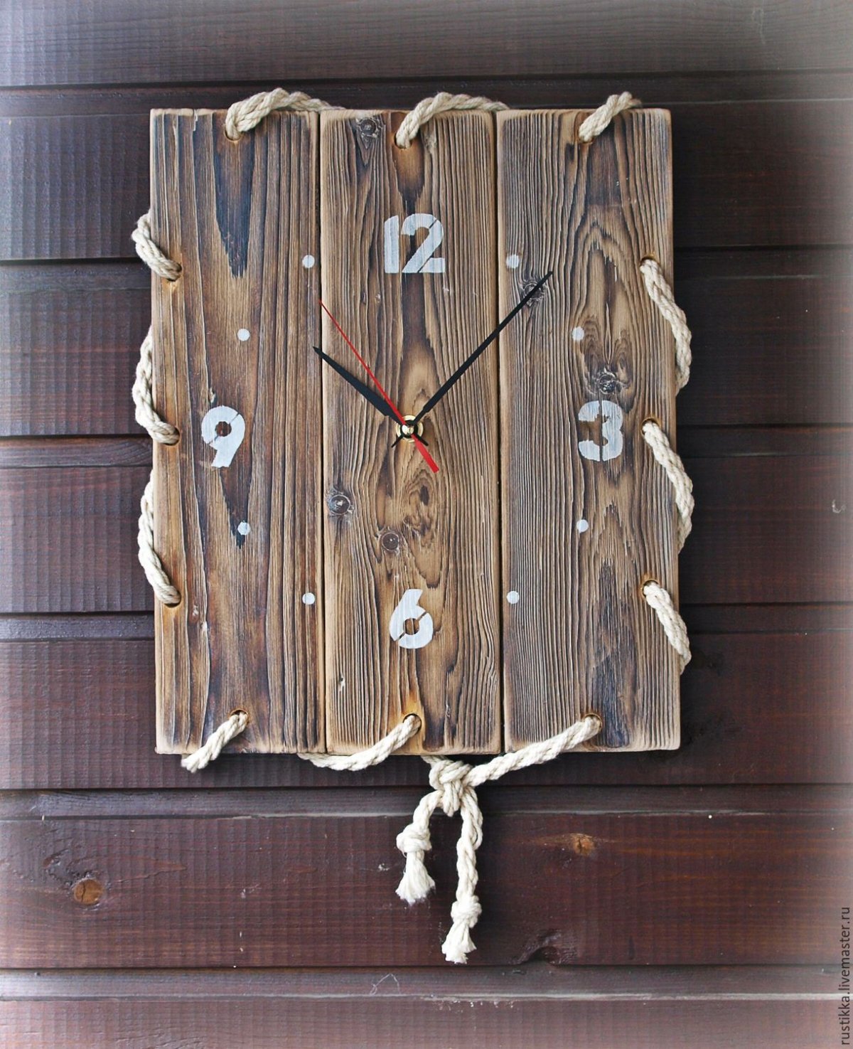 Ключница из спила дерева