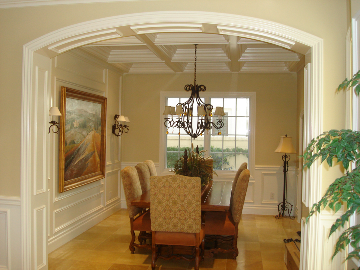 Потолочная арка