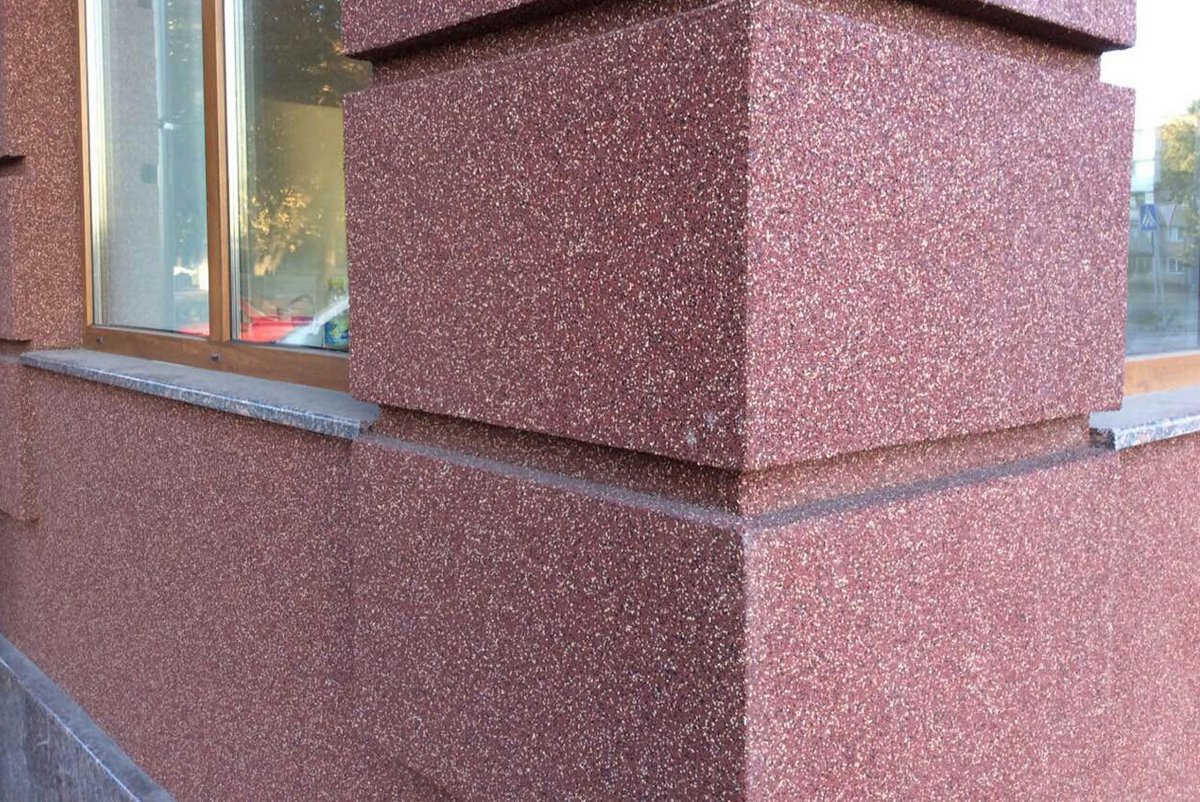 Штукатурка цоколя фундамента для частного дома