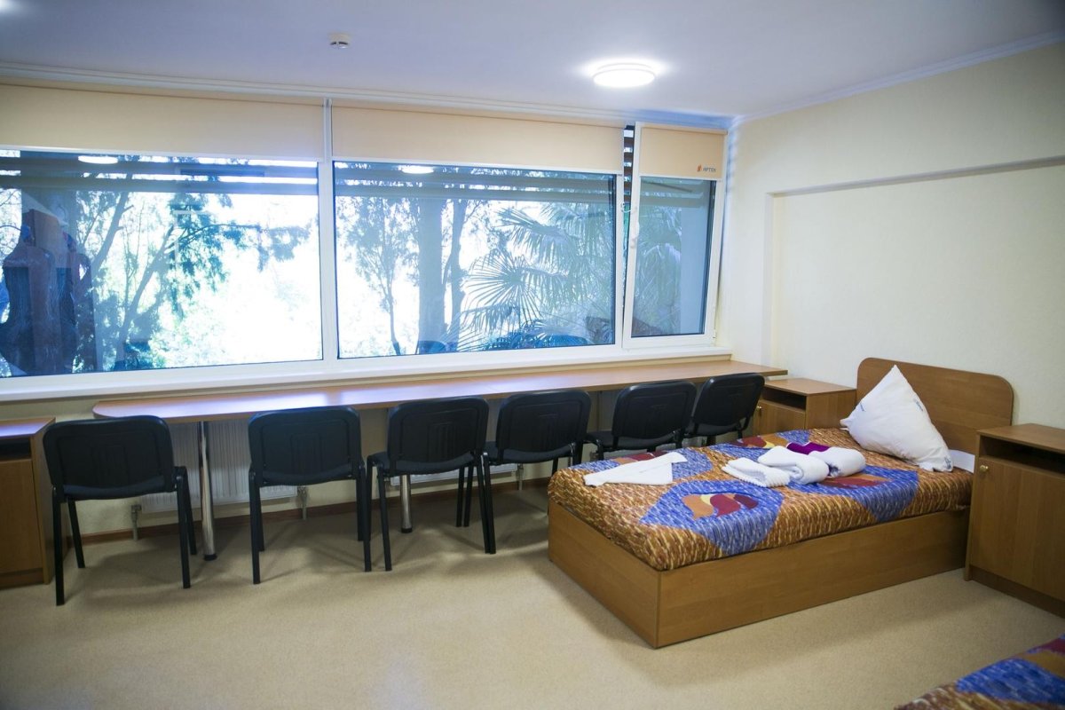 Озерный лагерь Артек форма